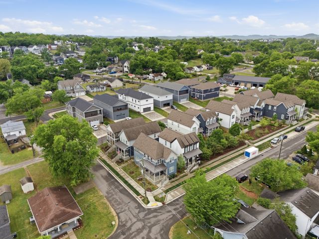 5825 Leslie Ave, Nashville, TN 37209