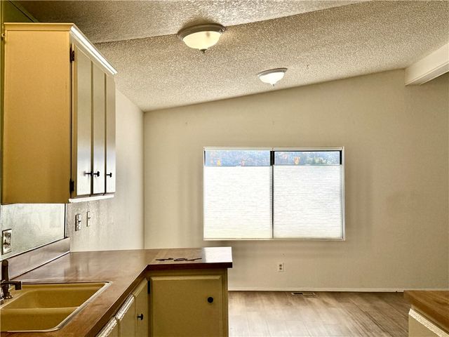 5277 Hwy 49 N 207, Mariposa, CA 95338