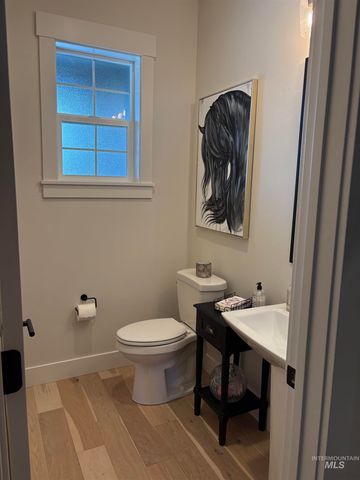 8112 Fountain Brook St, Middleton, ID 83644