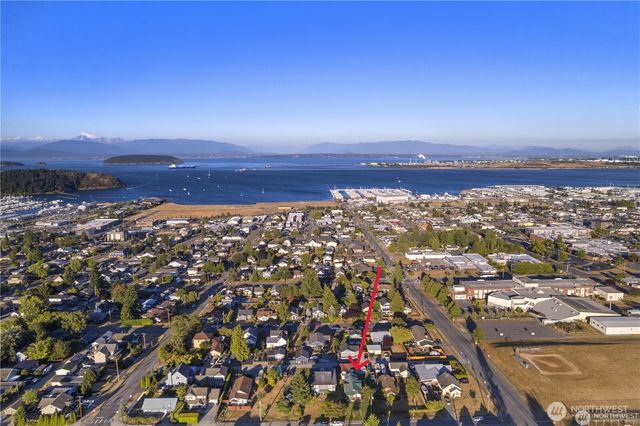 2023 K Avenue, Anacortes, WA 98221