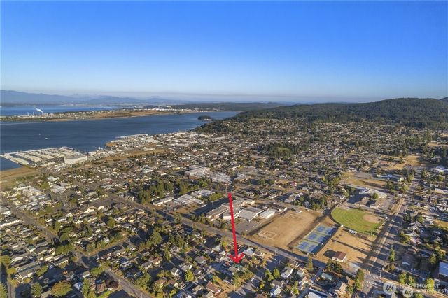 2023 K Avenue, Anacortes, WA 98221