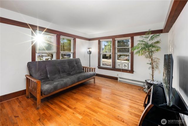 2023 K Avenue, Anacortes, WA 98221