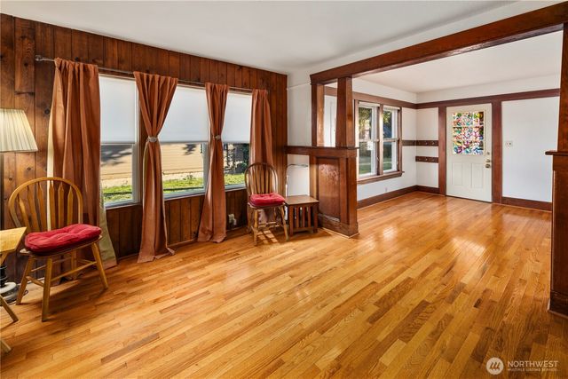 2023 K Avenue, Anacortes, WA 98221