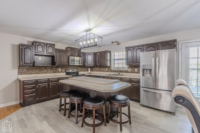 217 S Center Hill Road, Paragould, AR 72450