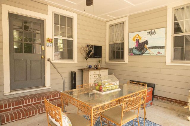 212 Valley Street, Walterboro, SC 29488