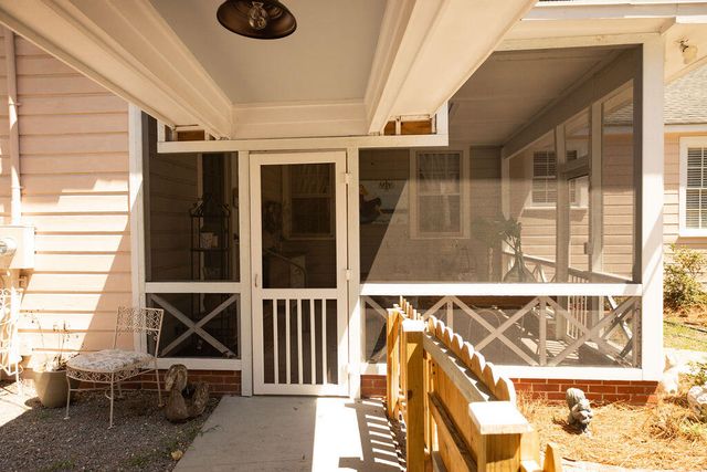 212 Valley Street, Walterboro, SC 29488
