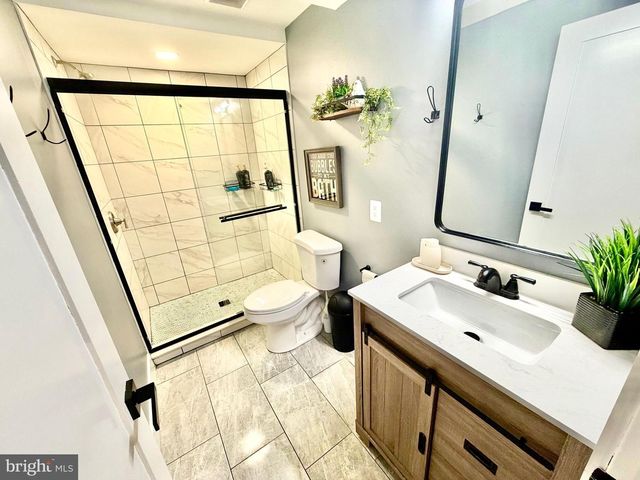 1590 HOMELAND DR, Sykesville, MD 21784