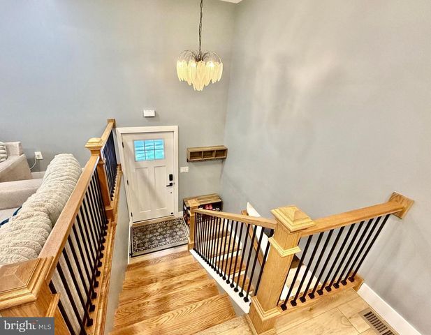 1590 HOMELAND DR, Sykesville, MD 21784