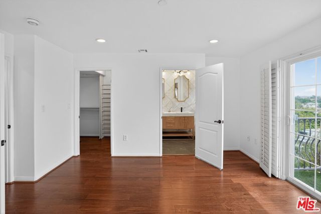 7301 W Manchester Avenue 117, Los Angeles, CA 90045