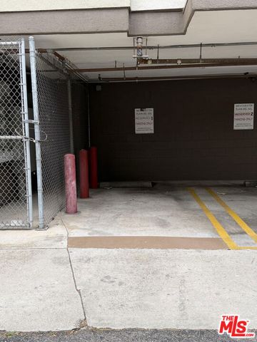 7301 W Manchester Avenue 117, Los Angeles, CA 90045