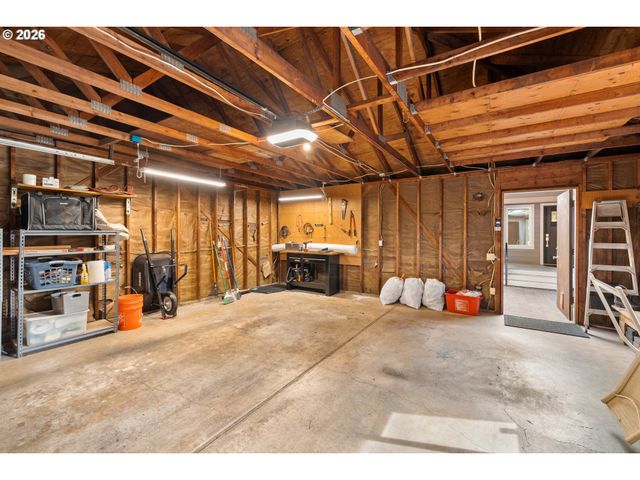 9998 Sw FRENCH PRAIRIE Rd, Wilsonville, OR 97070