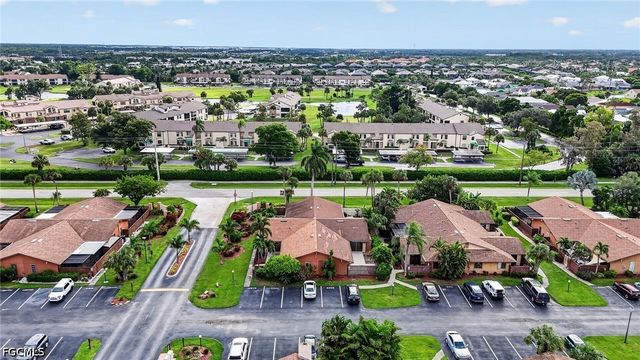 6305 Royal Woods DR, Fort Myers, FL 33908