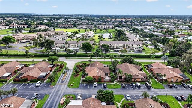 6305 Royal Woods DR, Fort Myers, FL 33908