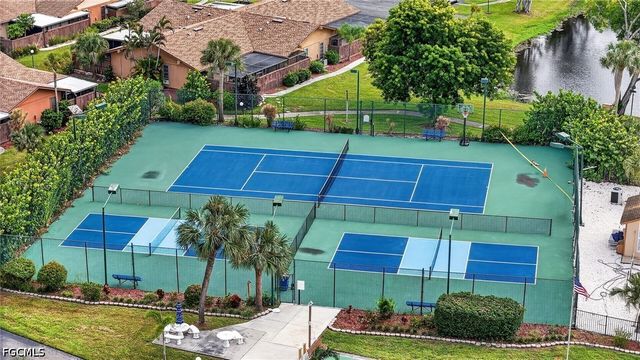 6305 Royal Woods DR, Fort Myers, FL 33908