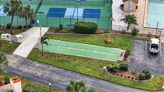 6305 Royal Woods DR, Fort Myers, FL 33908