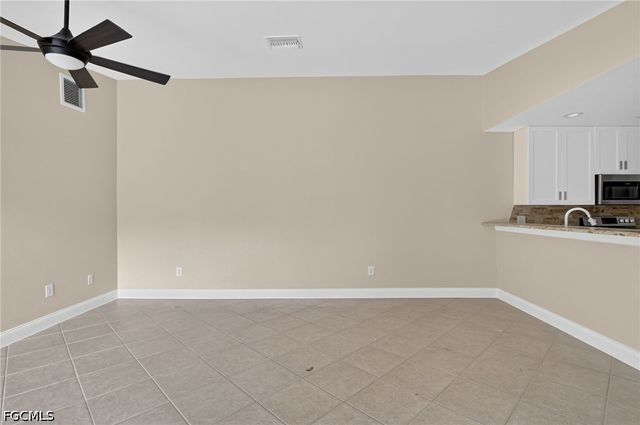 6305 Royal Woods DR, Fort Myers, FL 33908