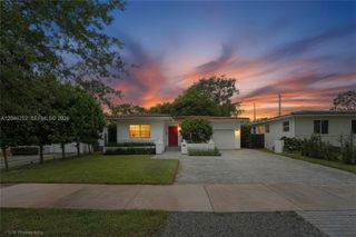 1556 Catalonia Ave, Coral Gables, FL 33134