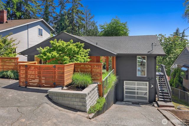 2547 NE 83rd Street, Seattle, WA 98115