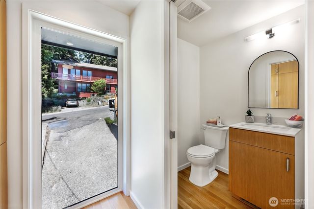 2547 NE 83rd Street, Seattle, WA 98115