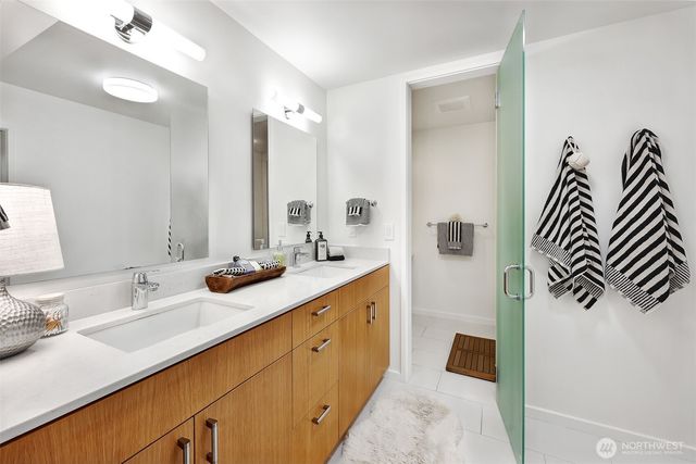 2547 NE 83rd Street, Seattle, WA 98115