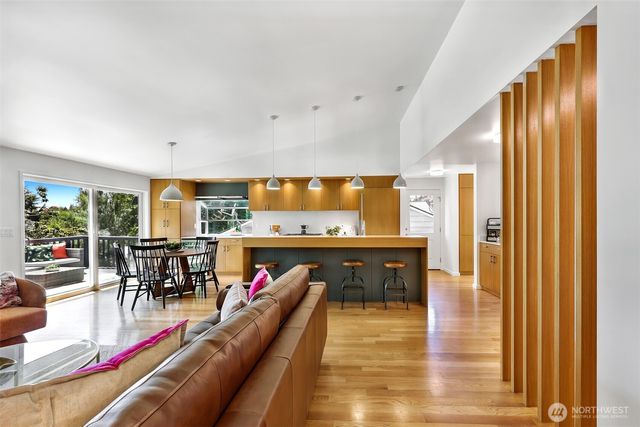 2547 NE 83rd Street, Seattle, WA 98115