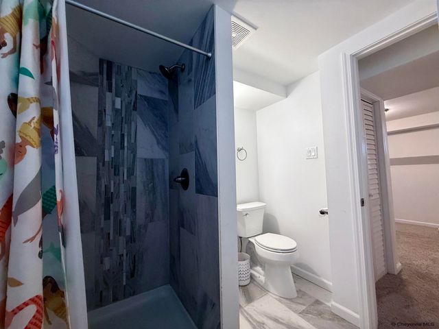 5125 MAPLE WY, Cheyenne, WY 82009