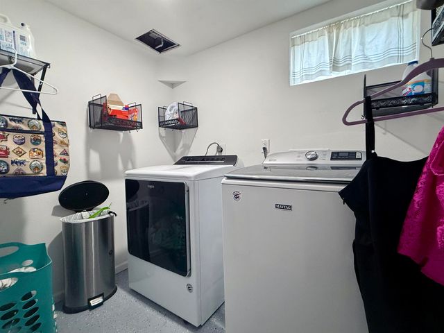 5125 MAPLE WY, Cheyenne, WY 82009