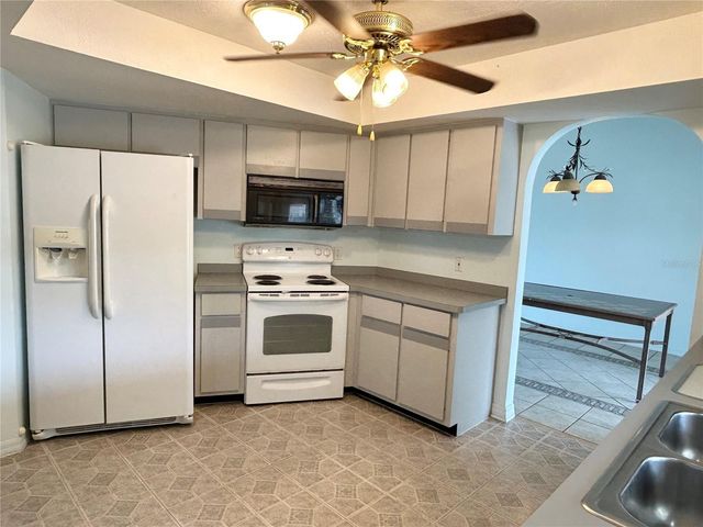 1034 KENSINGTON STREET, Port Charlotte, FL 33952