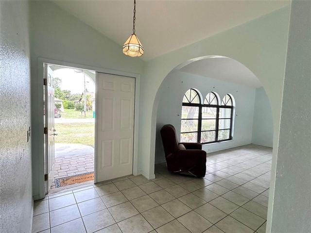 1034 KENSINGTON STREET, Port Charlotte, FL 33952