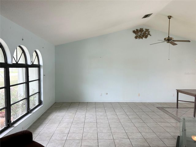1034 KENSINGTON STREET, Port Charlotte, FL 33952