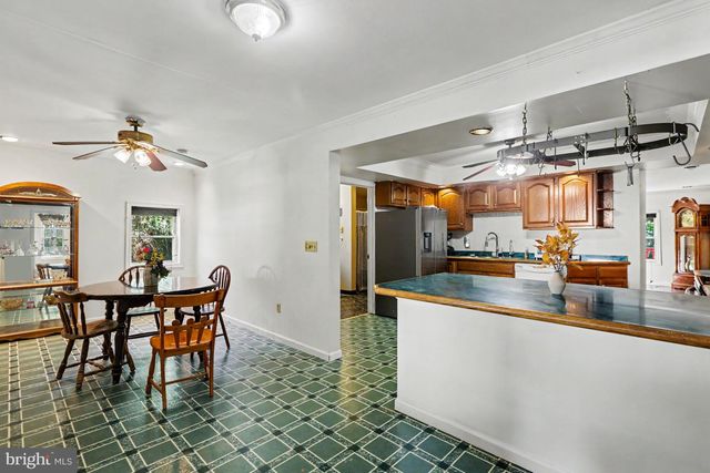 834 OBERLIN RD, Middletown, PA 17057