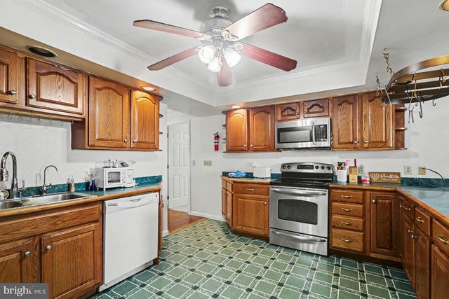 834 OBERLIN RD, Middletown, PA 17057