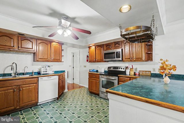 834 OBERLIN RD, Middletown, PA 17057