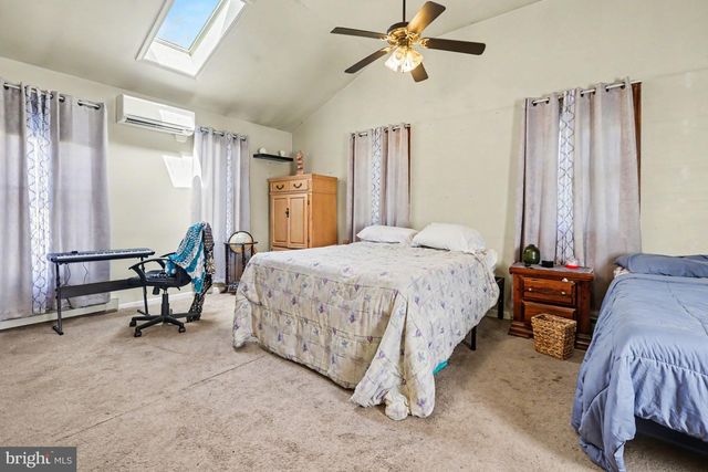834 OBERLIN RD, Middletown, PA 17057