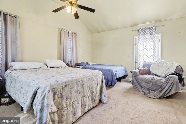 834 OBERLIN RD, Middletown, PA 17057