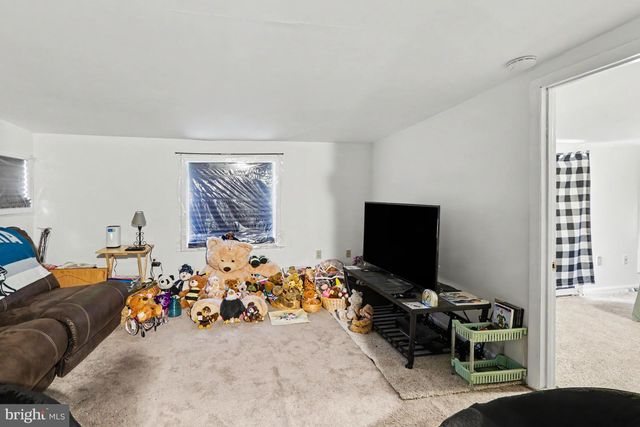 834 OBERLIN RD, Middletown, PA 17057