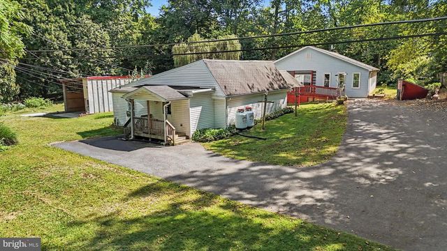 834 OBERLIN RD, Middletown, PA 17057