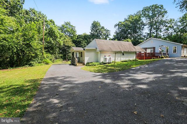 834 OBERLIN RD, Middletown, PA 17057