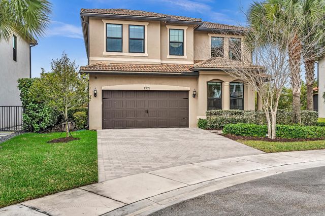 7921 NW 82nd Court, Tamarac, FL 33321