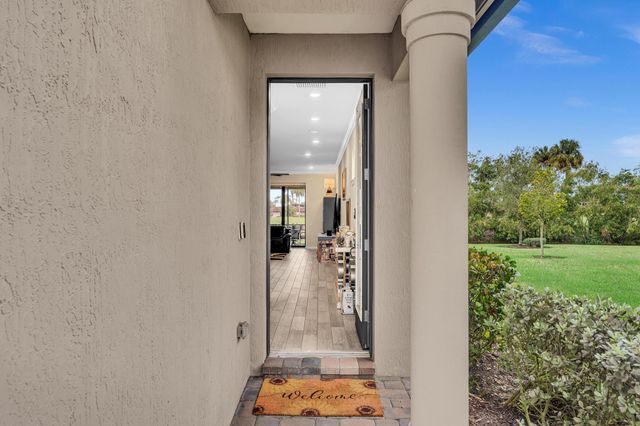 7921 NW 82nd Court, Tamarac, FL 33321