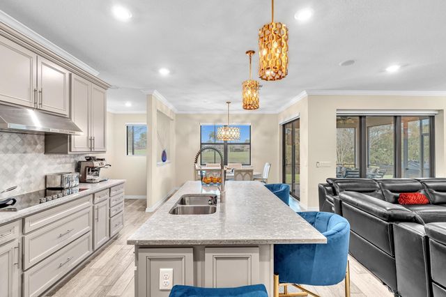 7921 NW 82nd Court, Tamarac, FL 33321