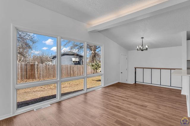 4741 SW Twilight DR, Topeka, KS 66614