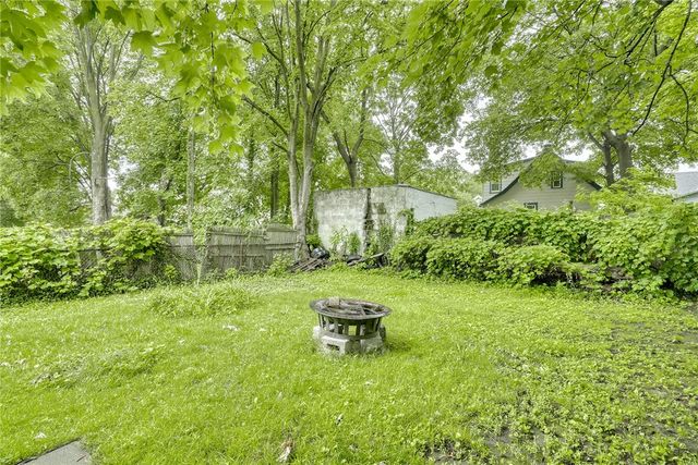177 6th St, Rochester, NY 14605