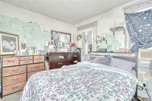 177 6th St, Rochester, NY 14605