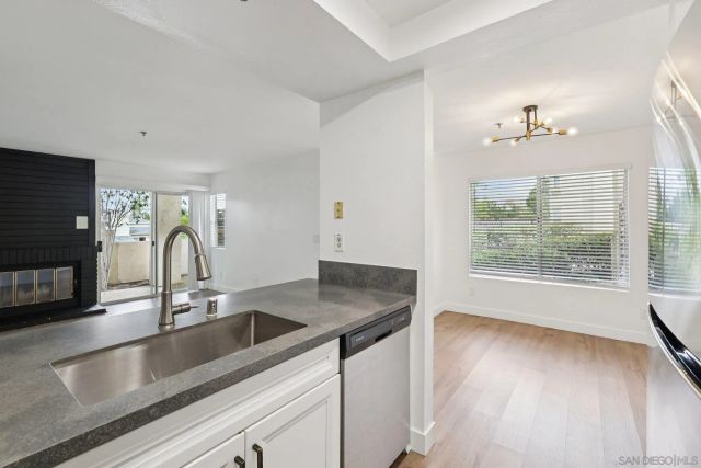2077 Lakeridge Circle 104, Chula Vista, CA 91913