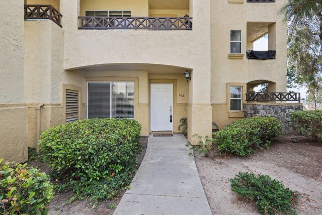 2077 Lakeridge Circle 104, Chula Vista, CA 91913