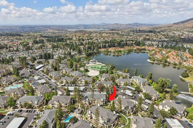 2077 Lakeridge Circle 104, Chula Vista, CA 91913