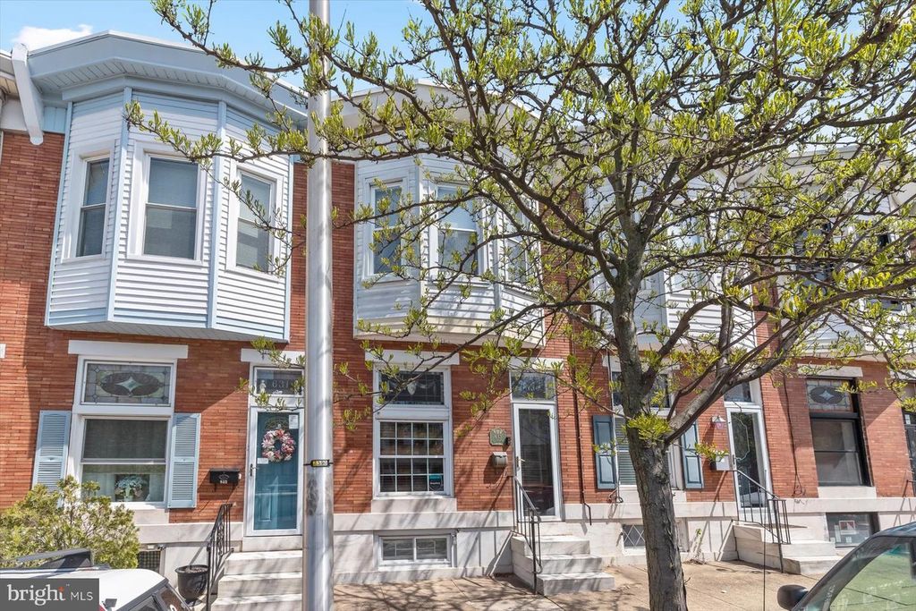 Image 1 of property listing at 633 S LINWOOD AVE S, Baltimore, MD 21224