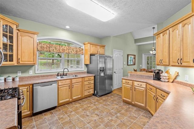 2135 Ashton Drive, Villa Rica, GA 30180