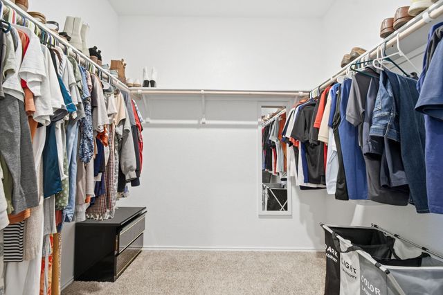 1106 Cattail LN, Bastrop, TX 78602